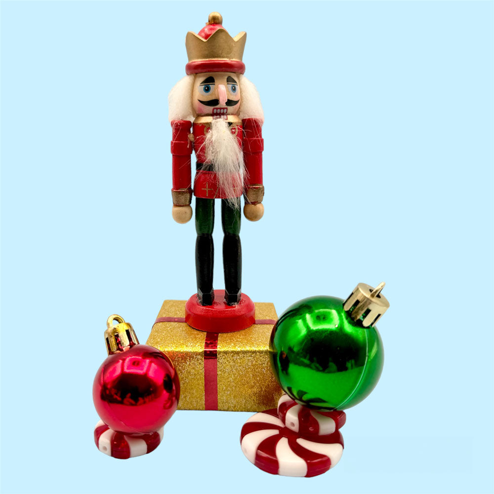 Nutcracker Gift Wrapping Kit (interactive)